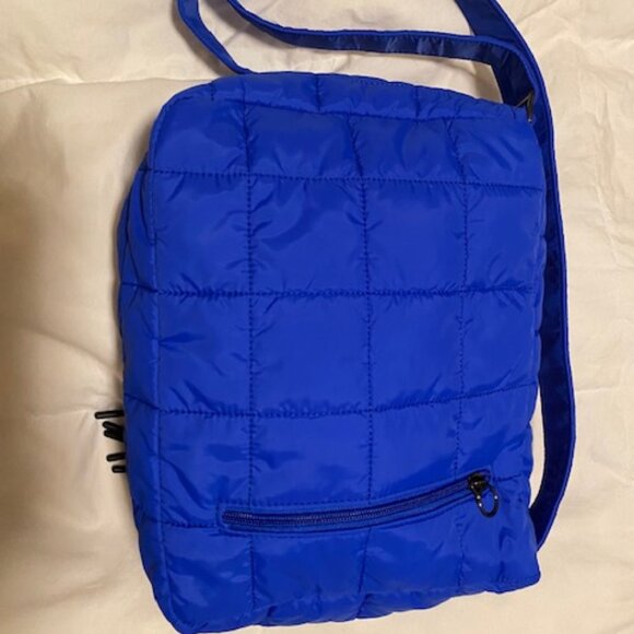Rad Rev Colbalt Blue cloud Messenger bag NEW - Picture 3 of 4